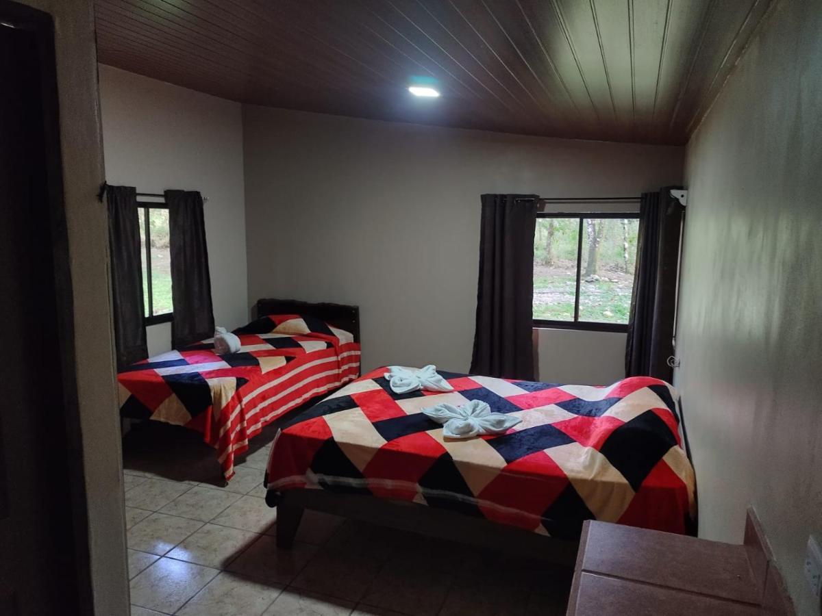 Nacientes Lodge Bijagua Ngoại thất bức ảnh